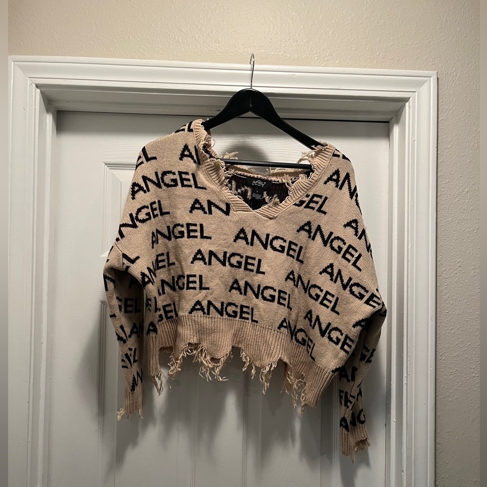 🐠Just Polly New York. Crop Sweater. Size Large. “Angel” Pullover.
